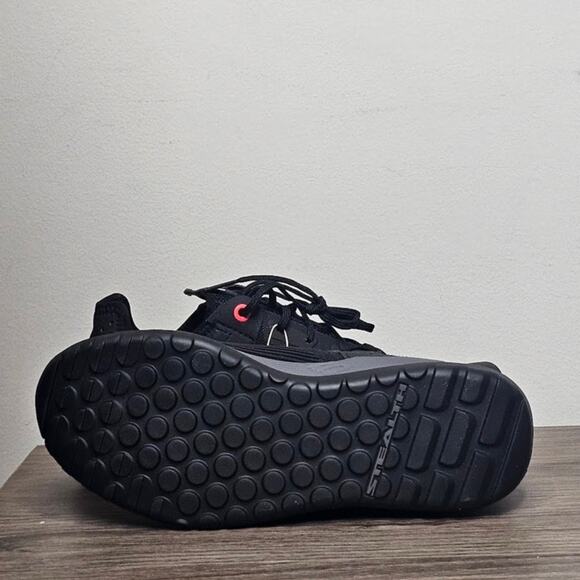 Adidas Women's 5.10 Trailcross LT Cycle Shoes Size 6.5  Black/ Grey  NWT - Picture 6 of 9